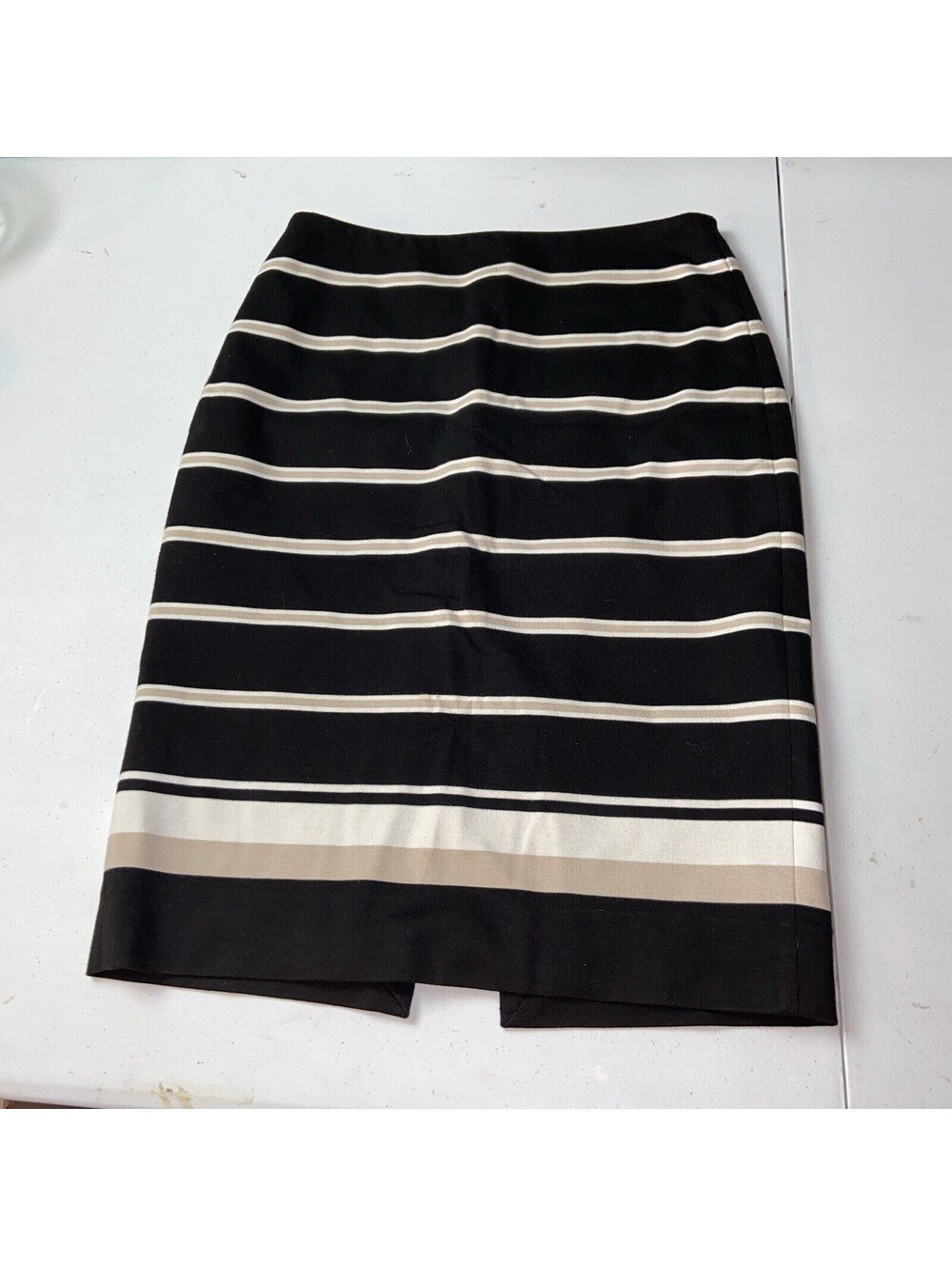White House Black Market women's Skirt Size 0 Black Stripe